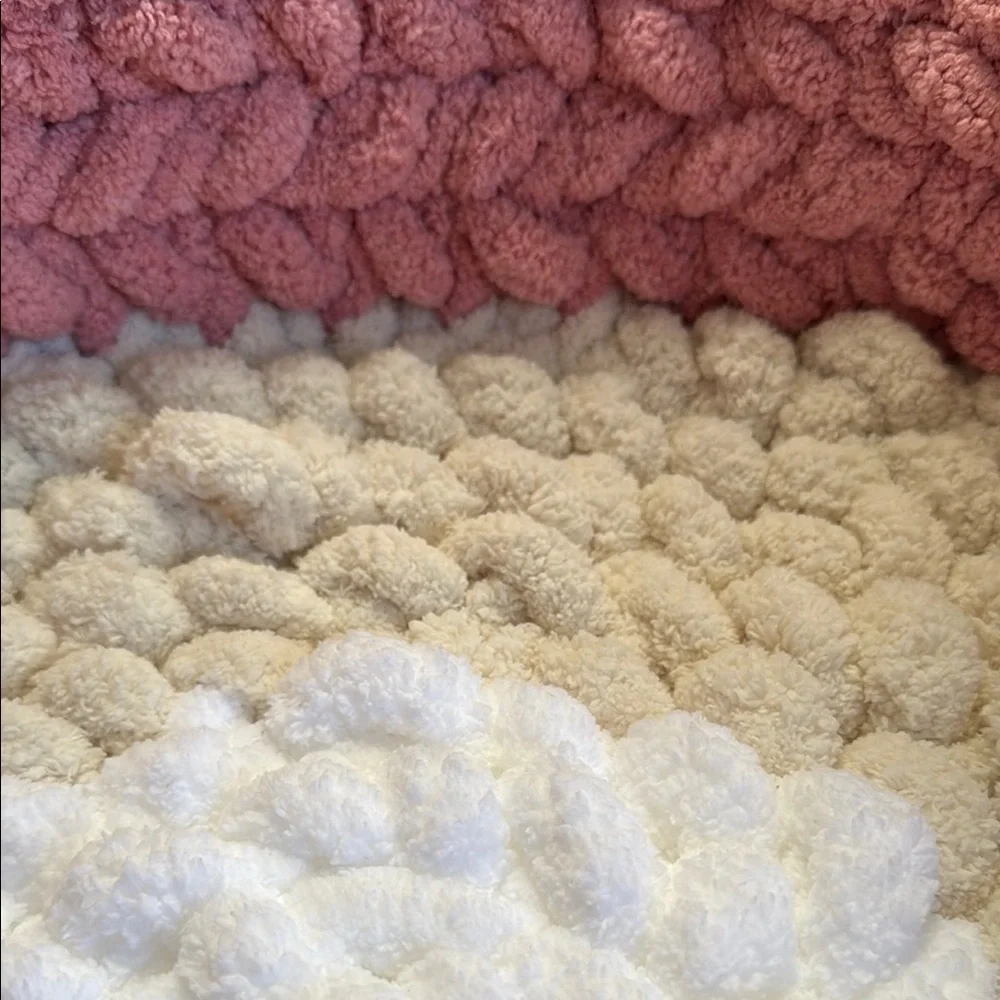 Pink and Cream Small Pet Bedding with Spiral Design